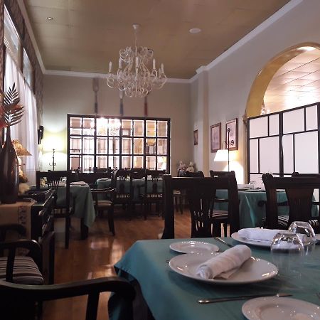 Hostal Hispalis Майрена дел Алкор Екстериор снимка