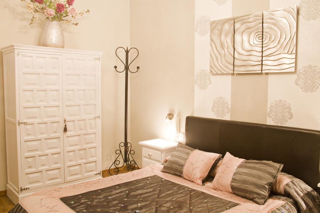 Hostal Hispalis Майрена дел Алкор Екстериор снимка