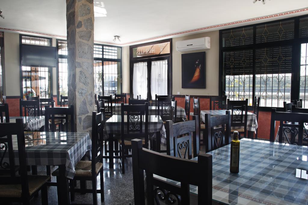 Hostal Hispalis Майрена дел Алкор Екстериор снимка