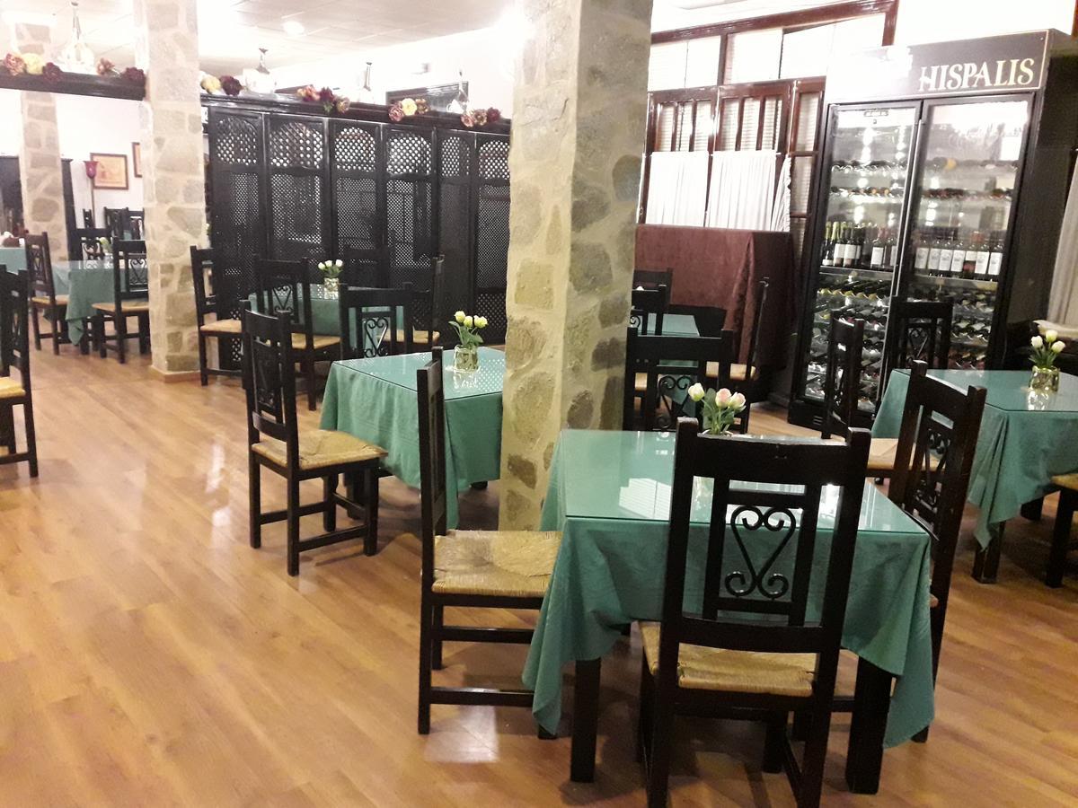 Hostal Hispalis Майрена дел Алкор Екстериор снимка