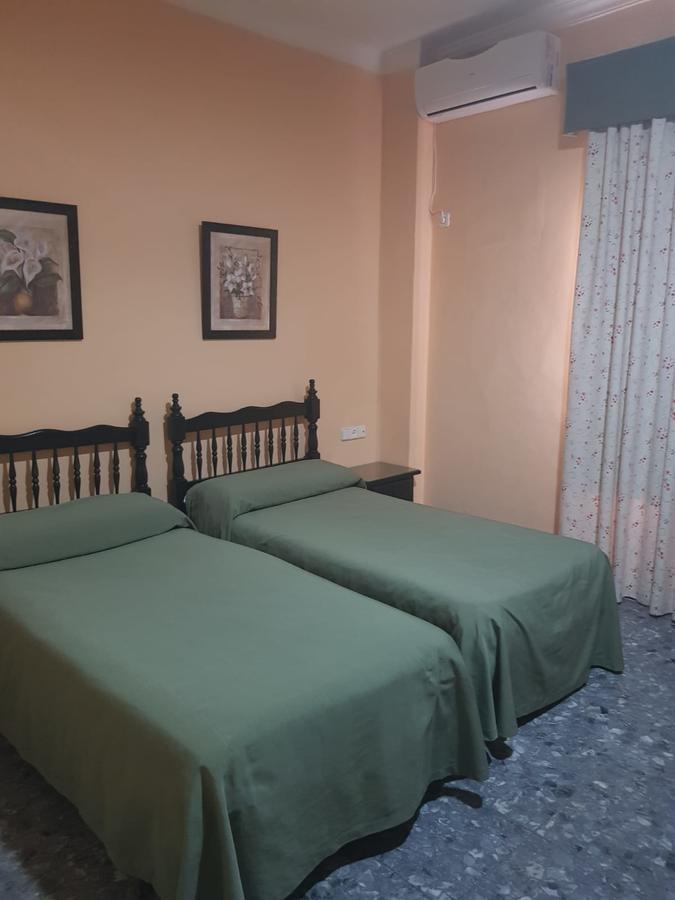 Hostal Hispalis Майрена дел Алкор Екстериор снимка